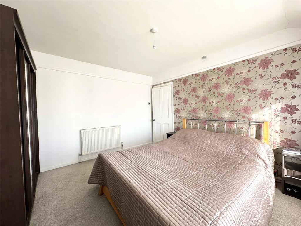 Additional property image - Knockhall Road, Greenhithe, Kent, DA9