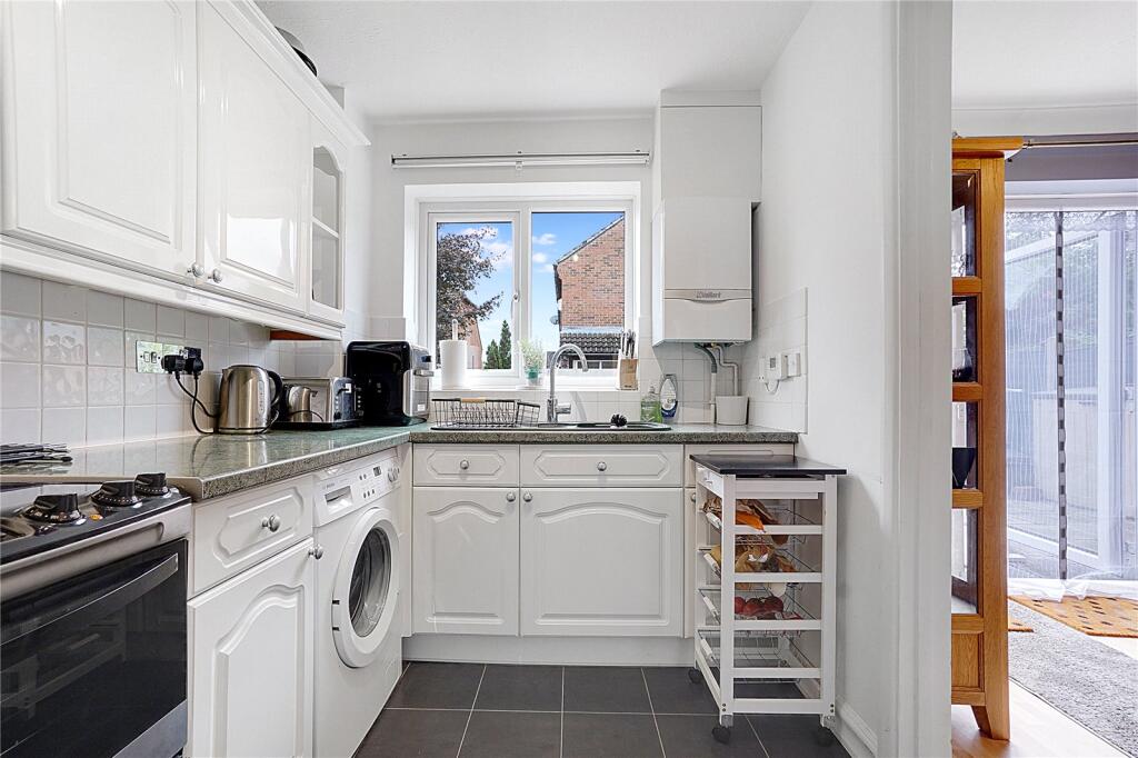 Additional property image - Western Cross Close, Greenhithe, Kent, DA9