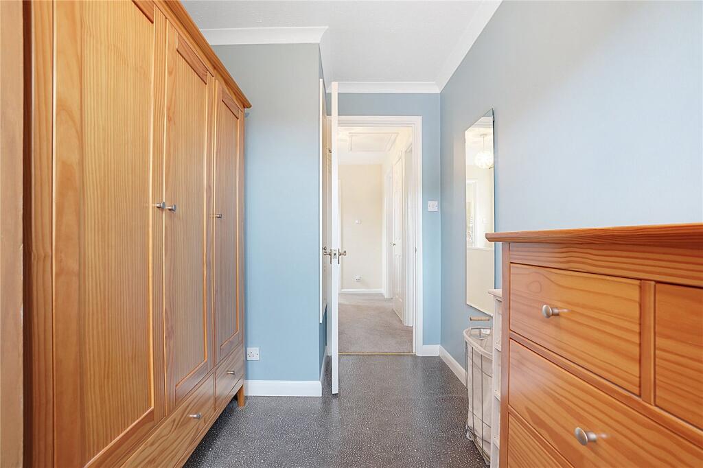 Additional property image - Western Cross Close, Greenhithe, Kent, DA9