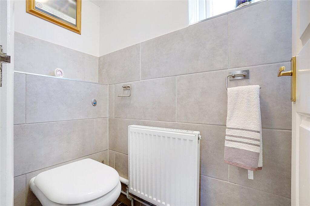 Additional property image - Western Cross Close, Greenhithe, Kent, DA9