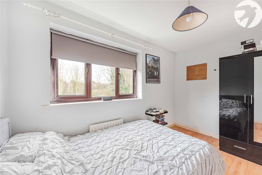 Additional property image - Sayer Close, Greenhithe, Kent, DA9