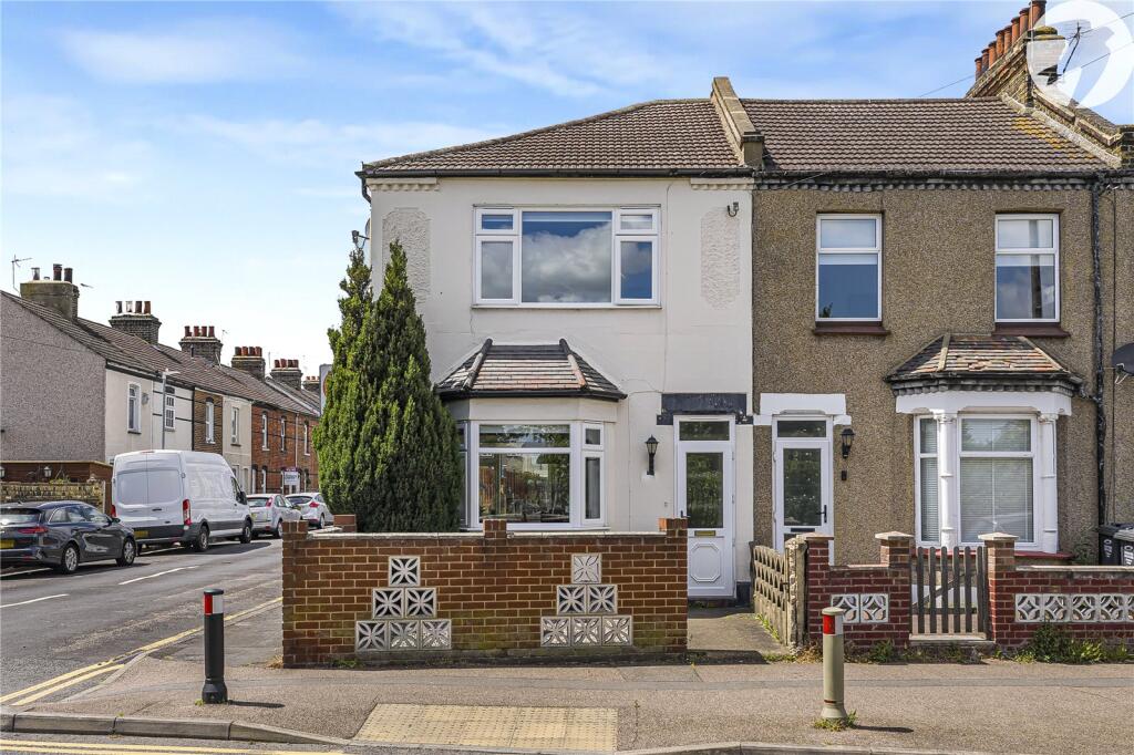 Main image of property: Stanhope Road, Swanscombe, Kent, DA10