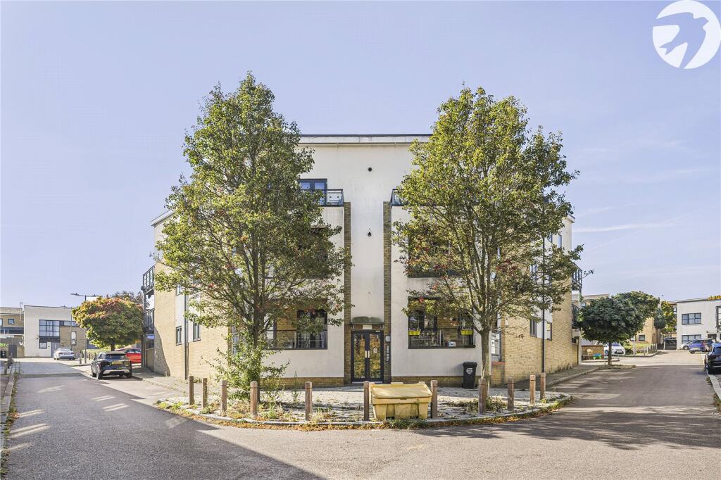 Main image of property: Courtyard Mews, Greenhithe, Kent, DA9