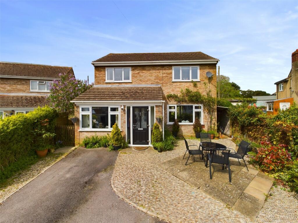 4 bedroom detached house for sale in Westward Road, Ebley, Stroud