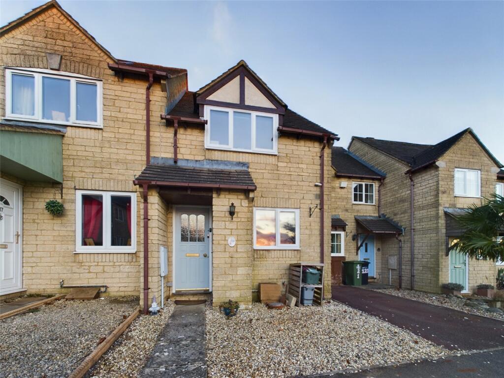2 bedroom terraced house for sale in The Old Common, Chalford, Stroud