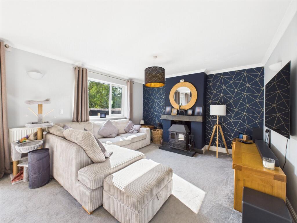 Main image of property: Marling Crescent, Stroud, Gloucestershire, GL5