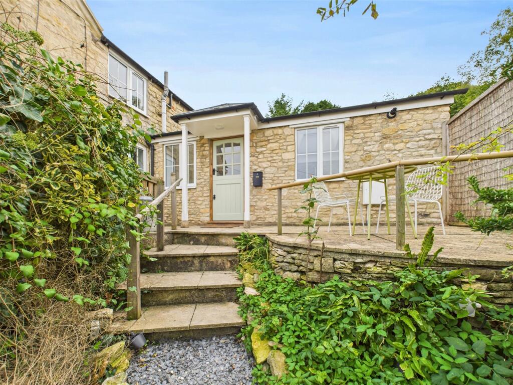 Main image of property: Butterow West, Stroud, Gloucestershire, GL5