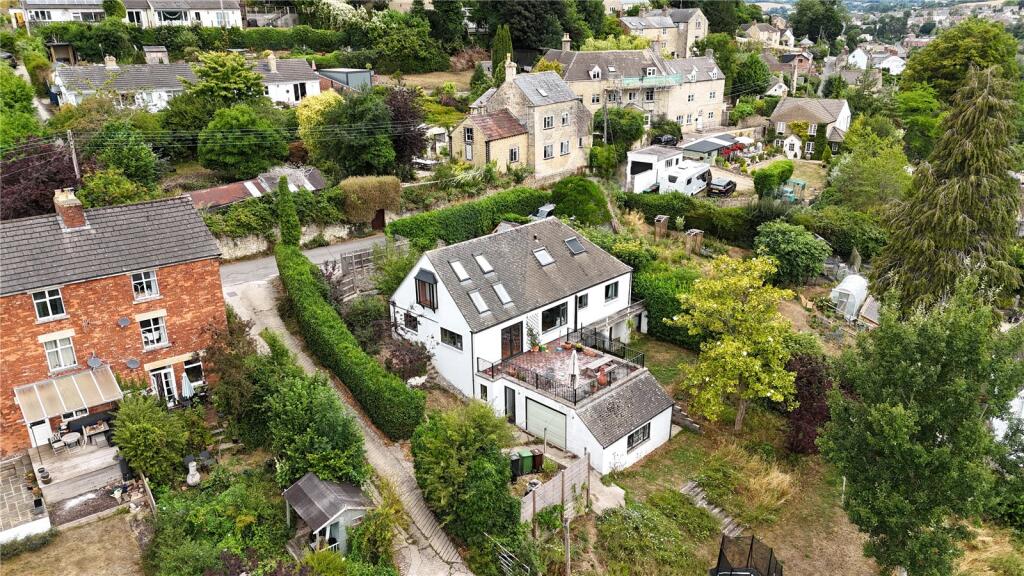 Main image of property: Butterrow Lane, Stroud, Gloucestershire, GL5