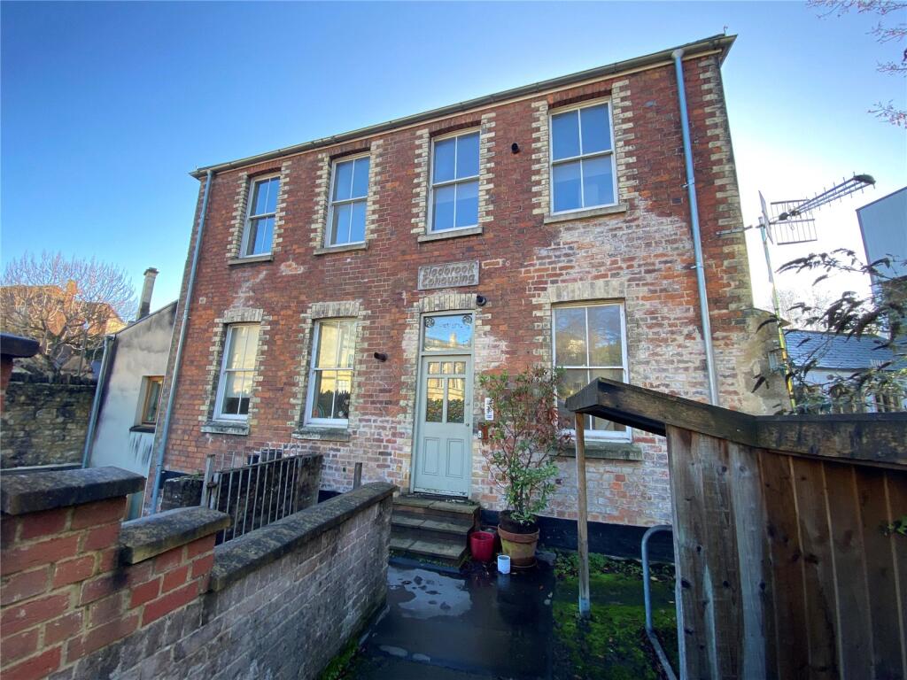 Main image of property: Bath Street, Stroud, Gloucestershire, GL5