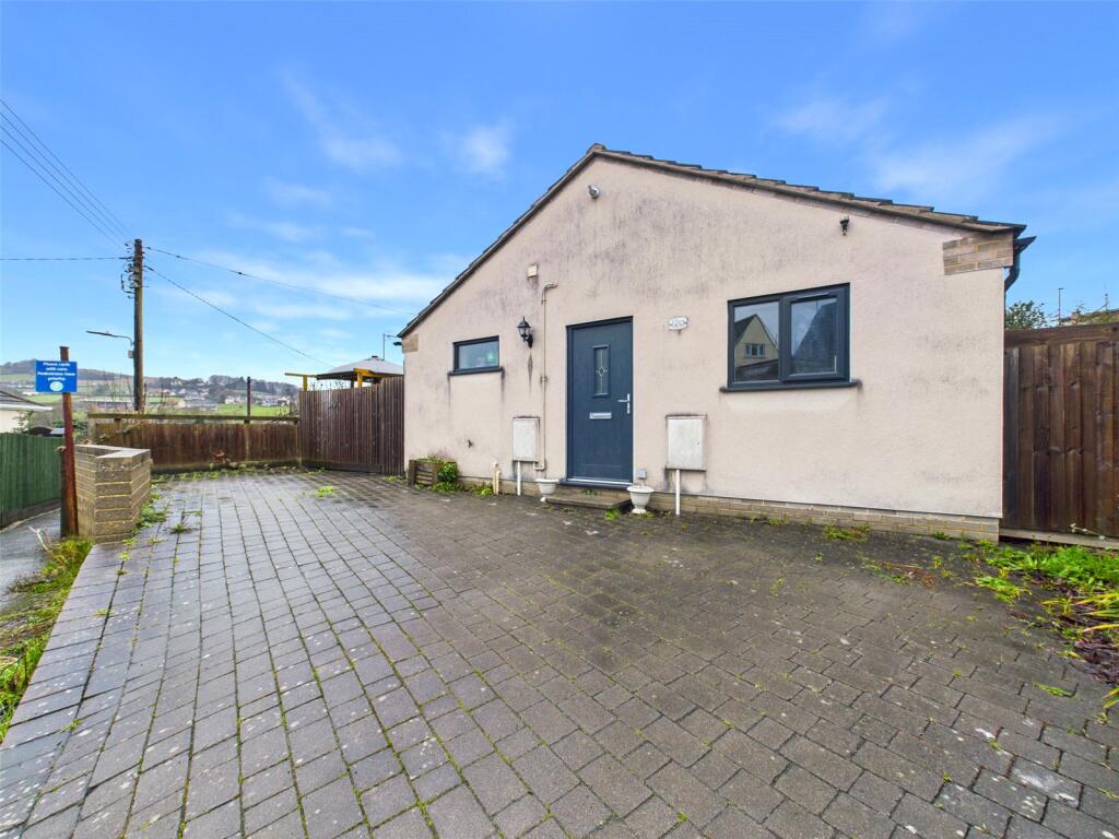 Main image of property: Stringers Drive, Stroud, Gloucestershire, GL5