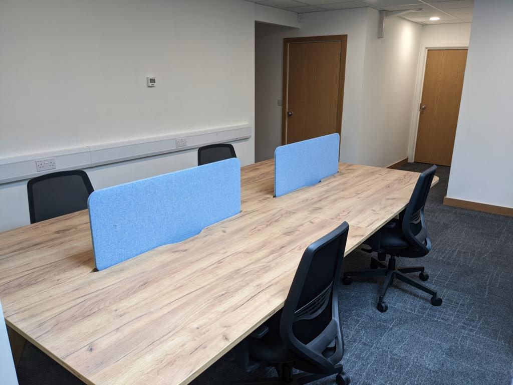 Serviced office to lease in Cirencester, GL7