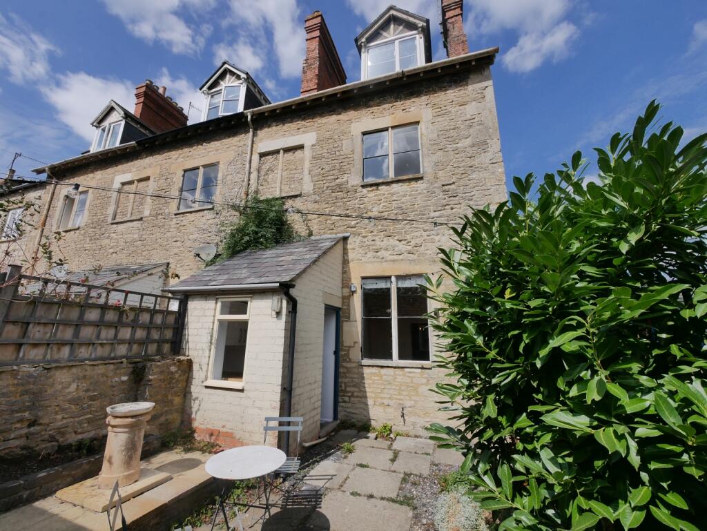Main image of property: Gloucester Street, Cirencester, GL7