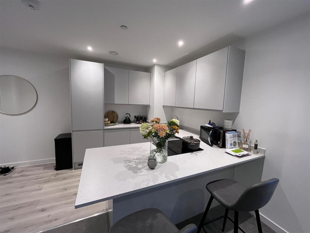 2 bedroom apartment for sale in 4 Wharf End, Trafford Park, Manchester, M17