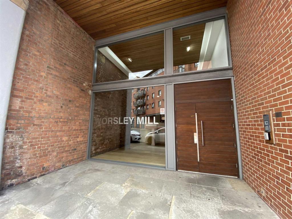 2 bedroom flat for sale in Worsley Mill, Blantyre Street, Castlefield, M15