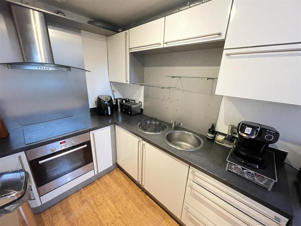 2 bedroom flat for sale in Worsley Mill, Blantyre Street, Castlefield, M15