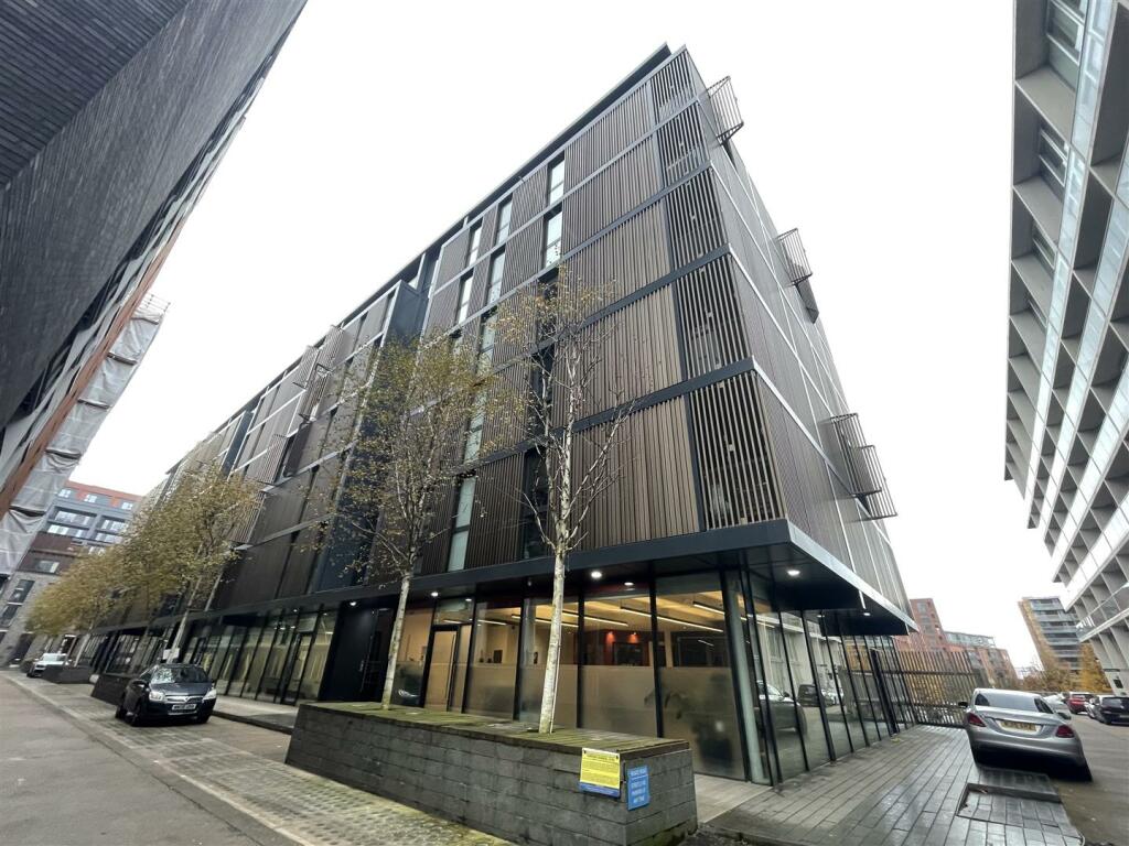 1 bedroom flat for sale in 15 Burton Place, Castlefield, Manchester, M15