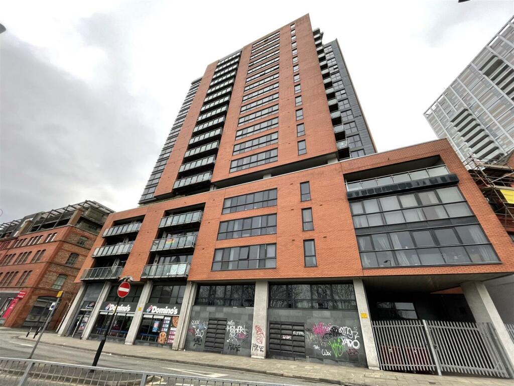 2 bedroom apartment for sale in Tempus Tower, Mirabel Street