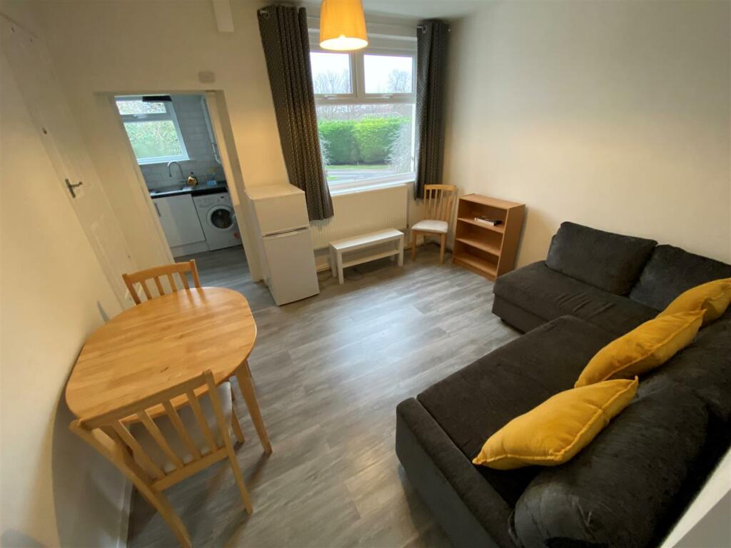 1 bedroom apartment for rent in Wellmead Close, Cheetwood, Manchester, M8