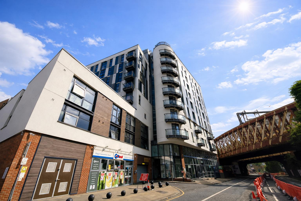 Main image of property: Fresh Apartment, Chapel Street, Salford
