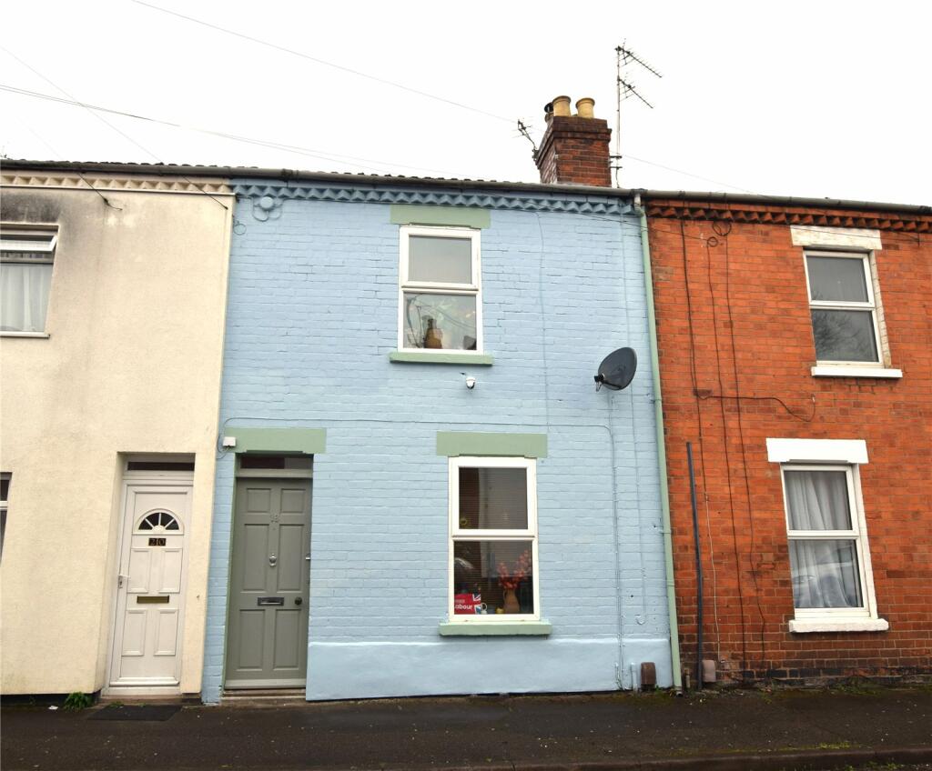 3 bedroom terraced house for sale in Herbert Street, Gloucester, Gloucestershire, GL1