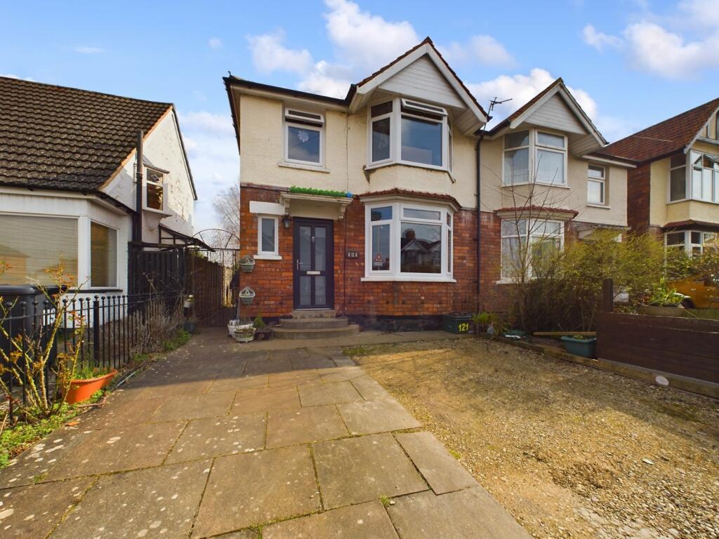 3 bedroom semi-detached house for sale in Calton Road, Gloucester, Gloucestershire, GL1