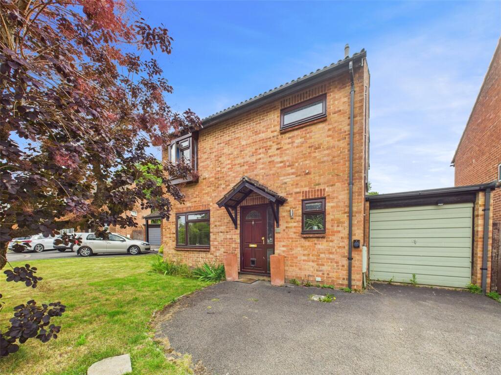 Main image of property: Wetherleigh Drive, Highnam, Gloucester, Gloucestershire, GL2