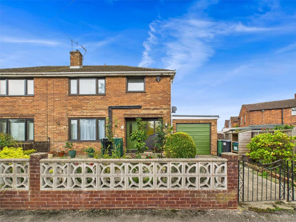 Main image of property: Armscroft Road, Gloucester, Gloucestershire, GL2