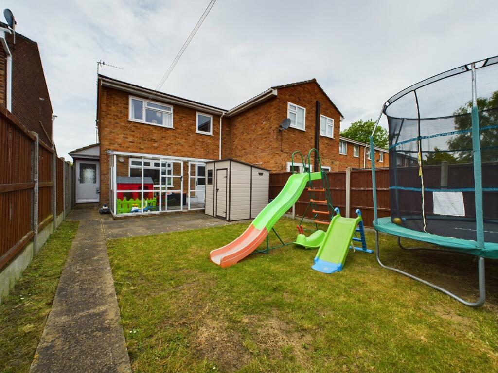 3 bedroom semidetached house for sale in Church Drive, Quedgeley