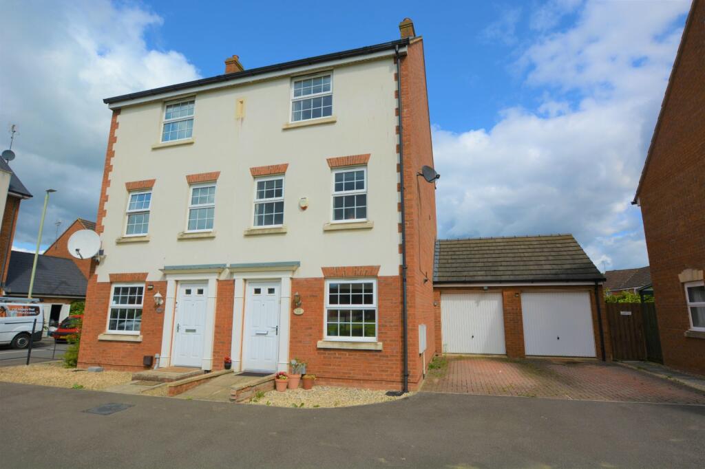 Goose Bay Drive Kingsway, Quedgeley, Gloucester, Gloucestershire, GL2