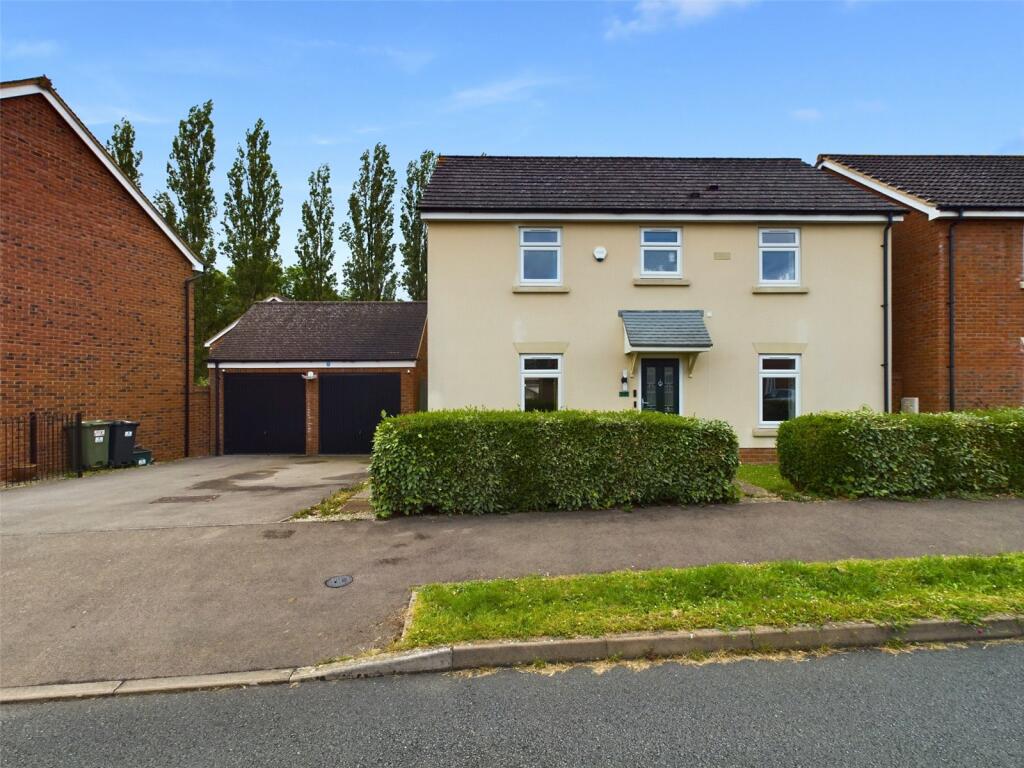 4 bedroom detached house for sale in Staxton Drive Kingsway, Quedgeley, Gloucester, Gloucestershire, GL2