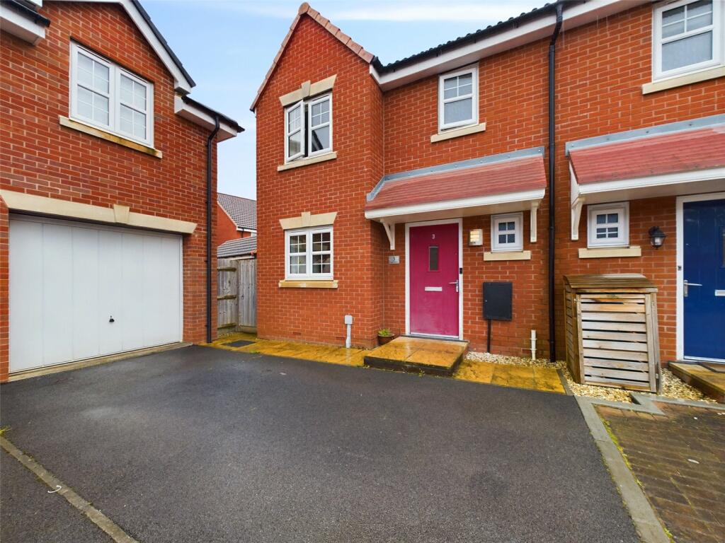 3 bedroom semi-detached house for sale in Fauld Drive Kingsway, Quedgeley, Gloucester, GL2