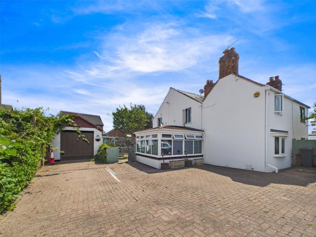 Main image of property: Bristol Road, Hardwicke, Gloucester, Gloucestershire, GL2