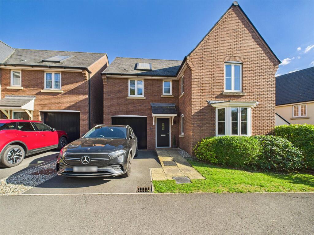Main image of property: Oak View, Hardwicke, Gloucester, Gloucestershire, GL2