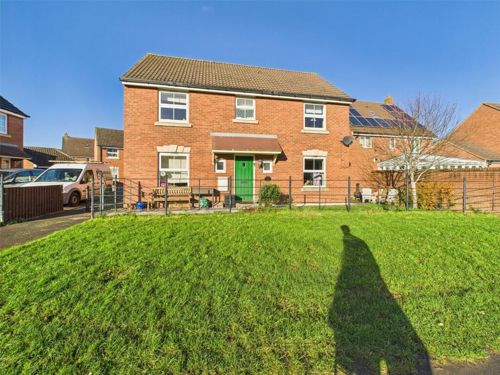 Main image of property: Fylingdales Garden Kingsway, Quedgeley, Gloucester, Gloucestershire, GL2