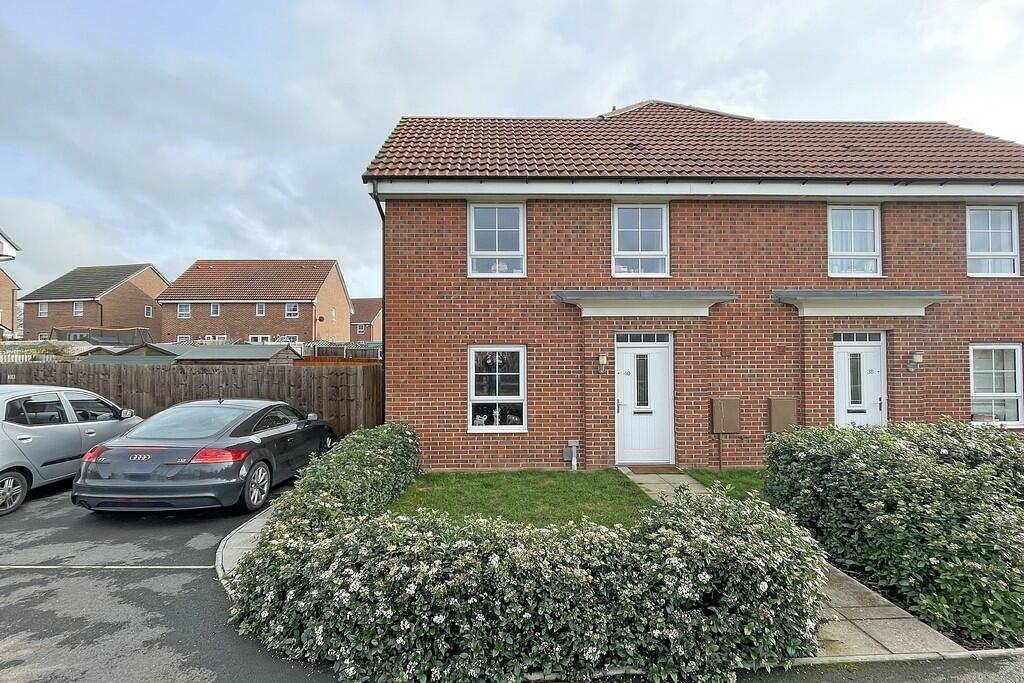 2 bedroom semidetached house for sale in Eden Road, Heathcote, Warwick