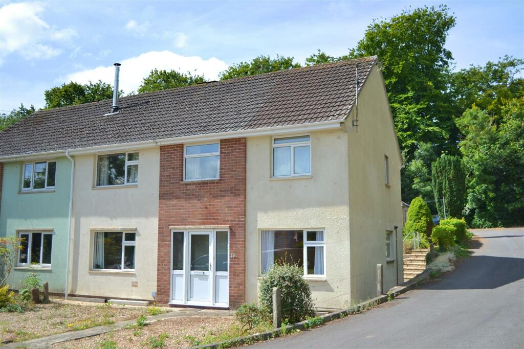 5 bedroom semidetached house for sale in Woodlands, Broadmayne