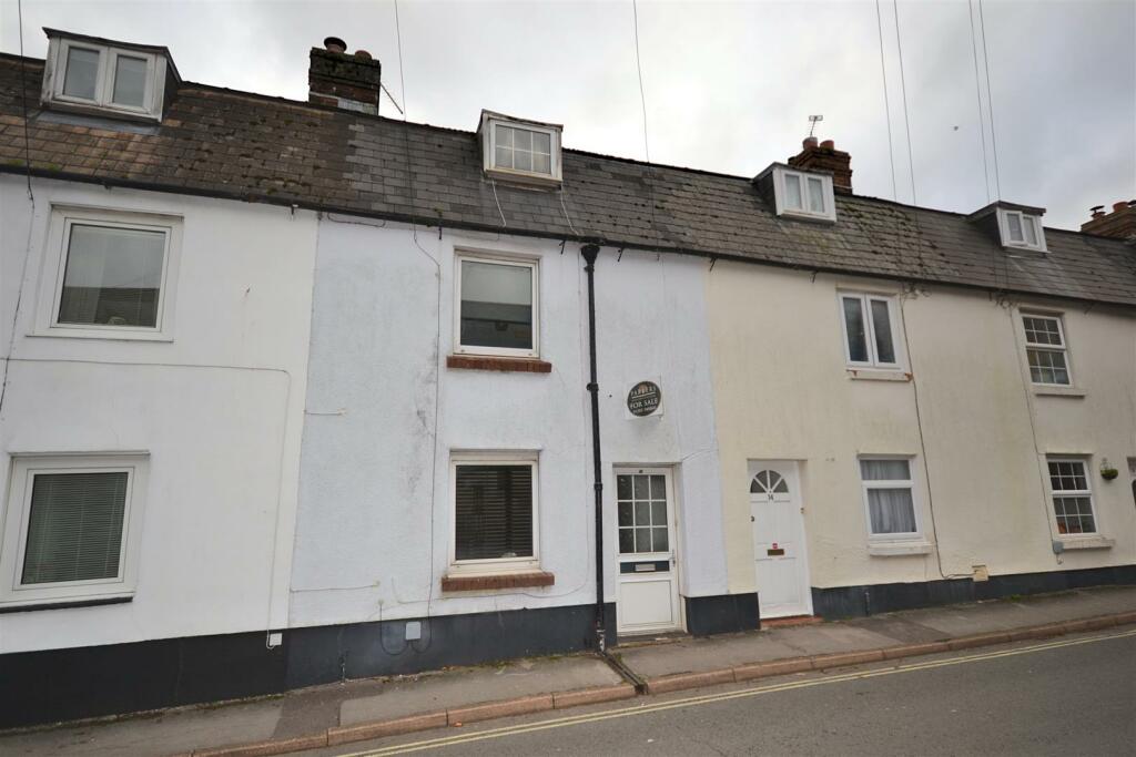 3 bedroom terraced house