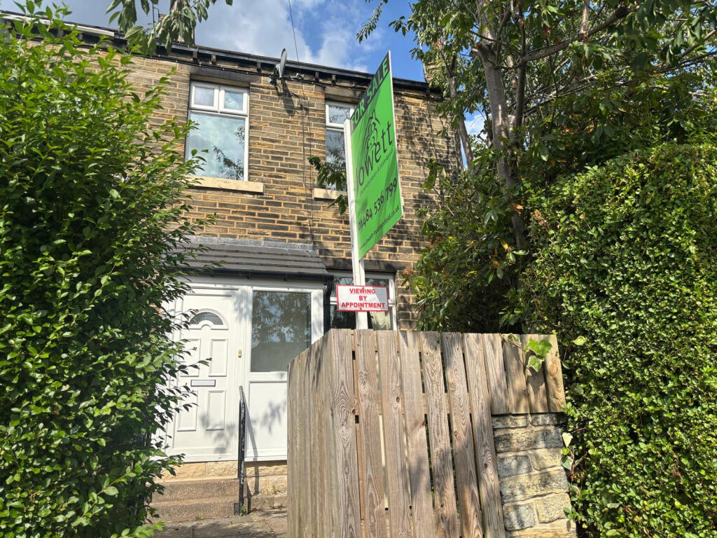 Main image of property: Almondbury Bank, Huddersfield, West Yorkshire, HD5