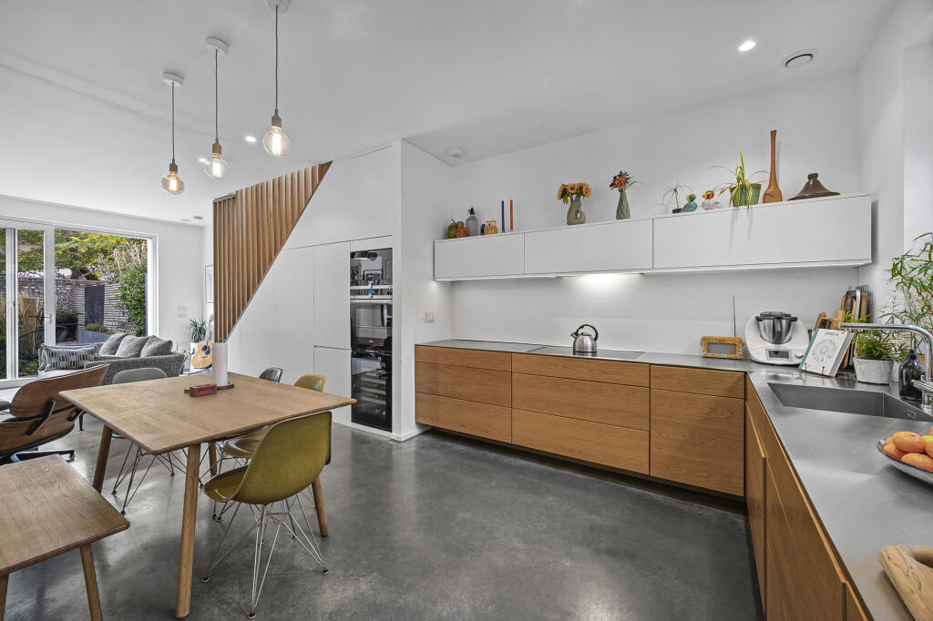 Main image of property: De Vere Terrace, Hindmans Road, East Dulwich, SE22