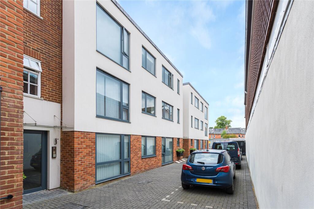 Main image of property: Britannia Place, 22 Reading Road, Henley-on-Thames, Oxfordshire, RG9