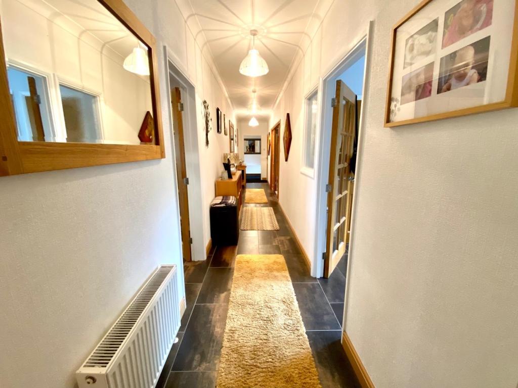 5 bedroom detached bungalow for sale in Uplowman Road, Tiverton, Devon