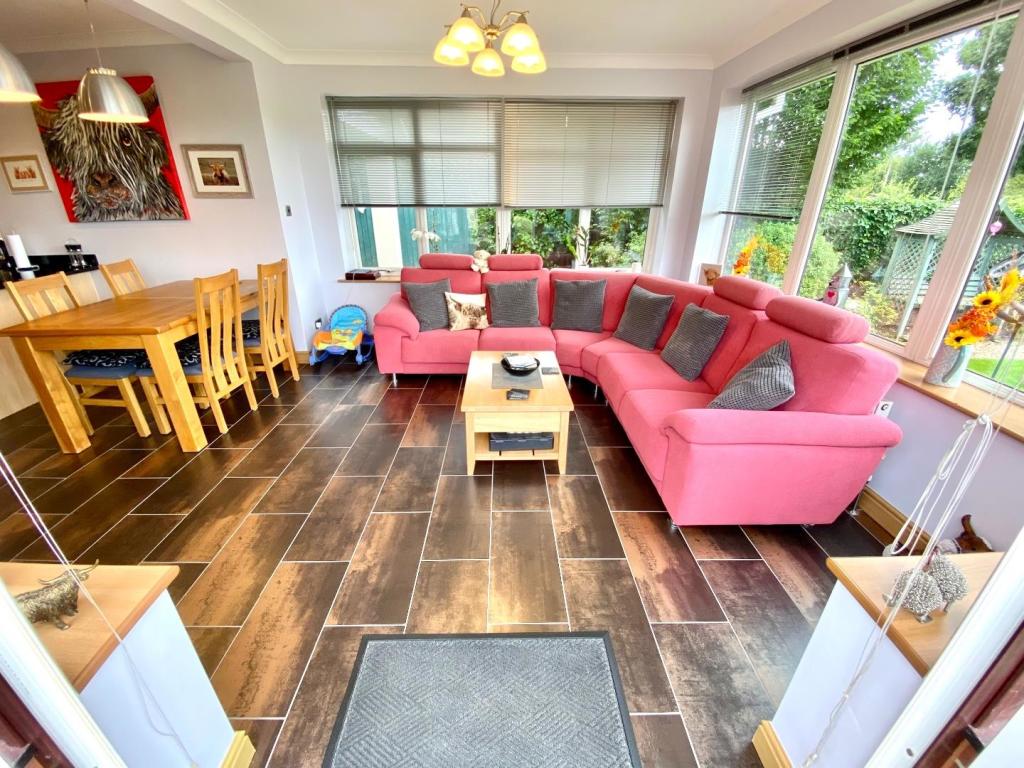 5 bedroom detached bungalow for sale in Uplowman Road, Tiverton, Devon