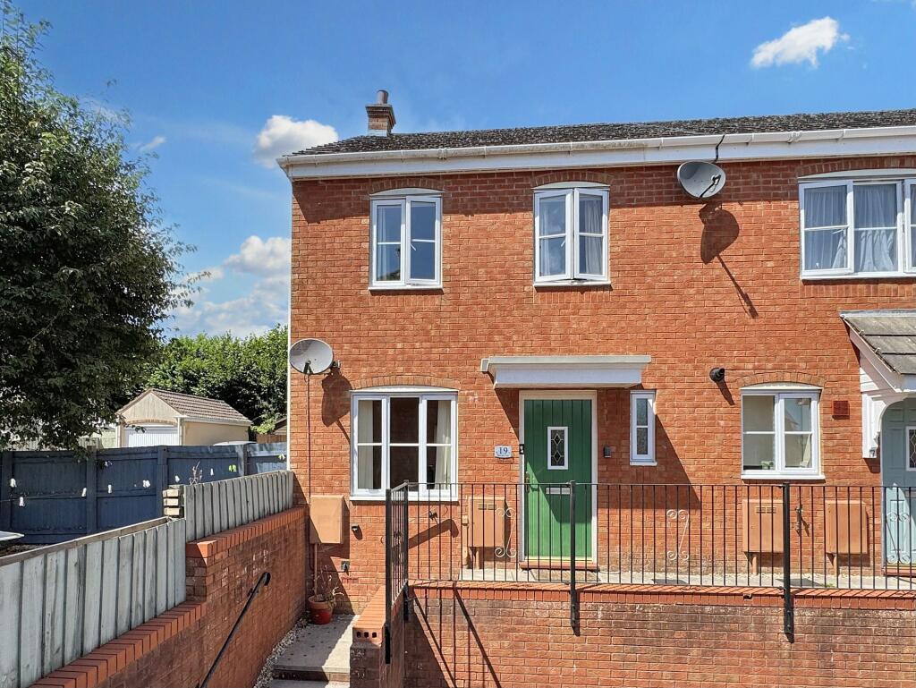 Main image of property: Highland Park, Uffculme, EX15