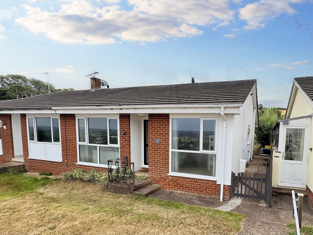 Main image of property: Sideling Fields, Tiverton, EX16