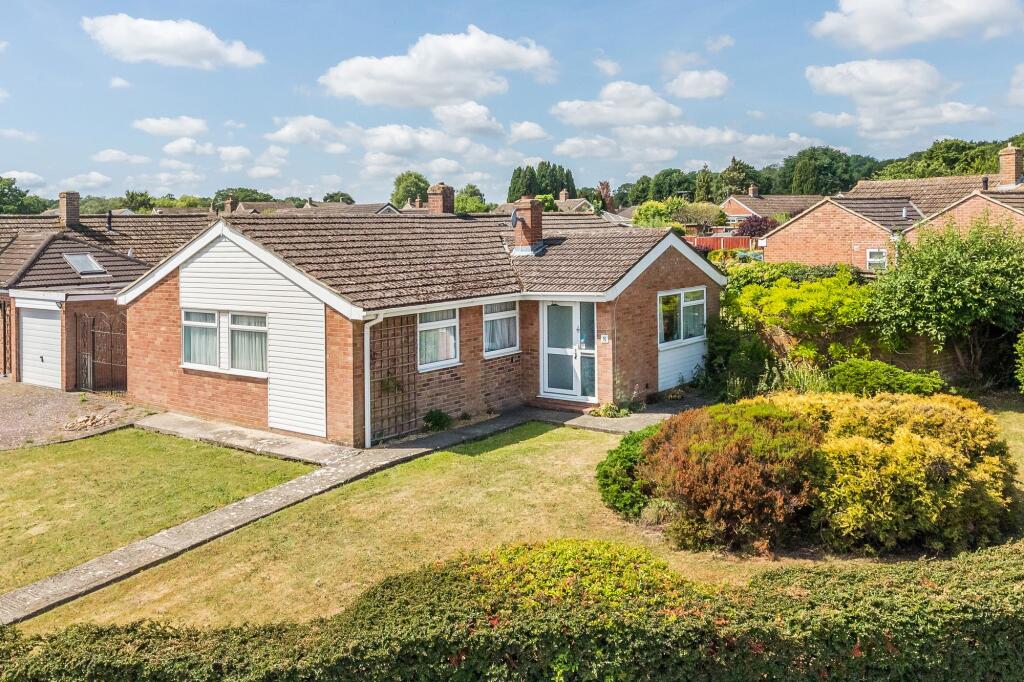 Main image of property: Liddiard Close, Kennington, OX1