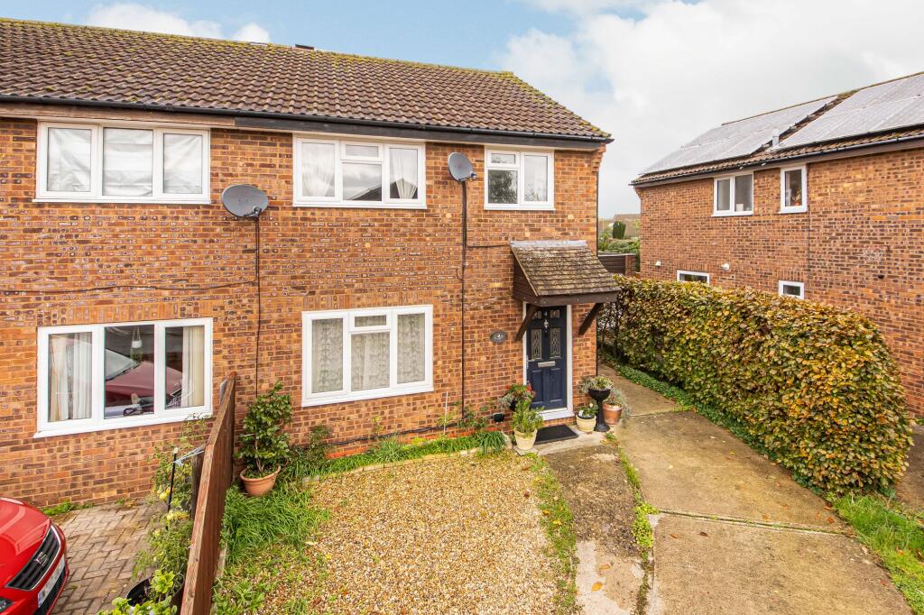 Main image of property: Ginge Close, Abingdon, OX14