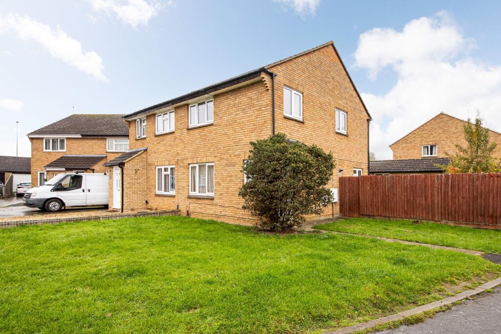 Main image of property: Pytenry Close, Abingdon, OX14