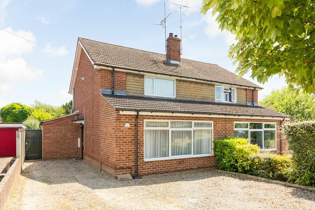 4 bedroom semidetached house for sale in Westfield, Harwell, OX11