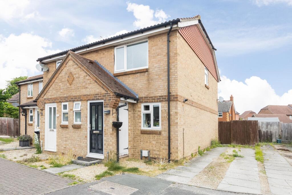 Main image of property: Waveney Close, Didcot, OX11