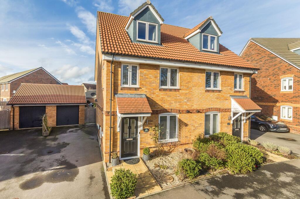 Main image of property: Bluebell Lane, Didcot, OX11